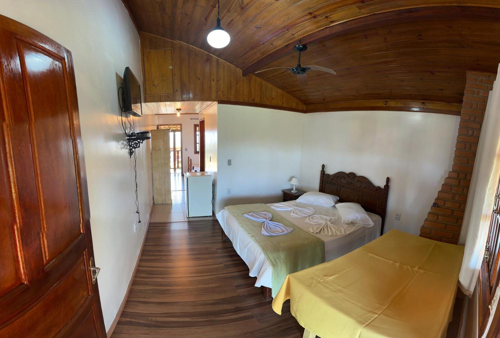 Hotel Alpha Ville Chales Консейсан-да-Ибитипока Экстерьер фото