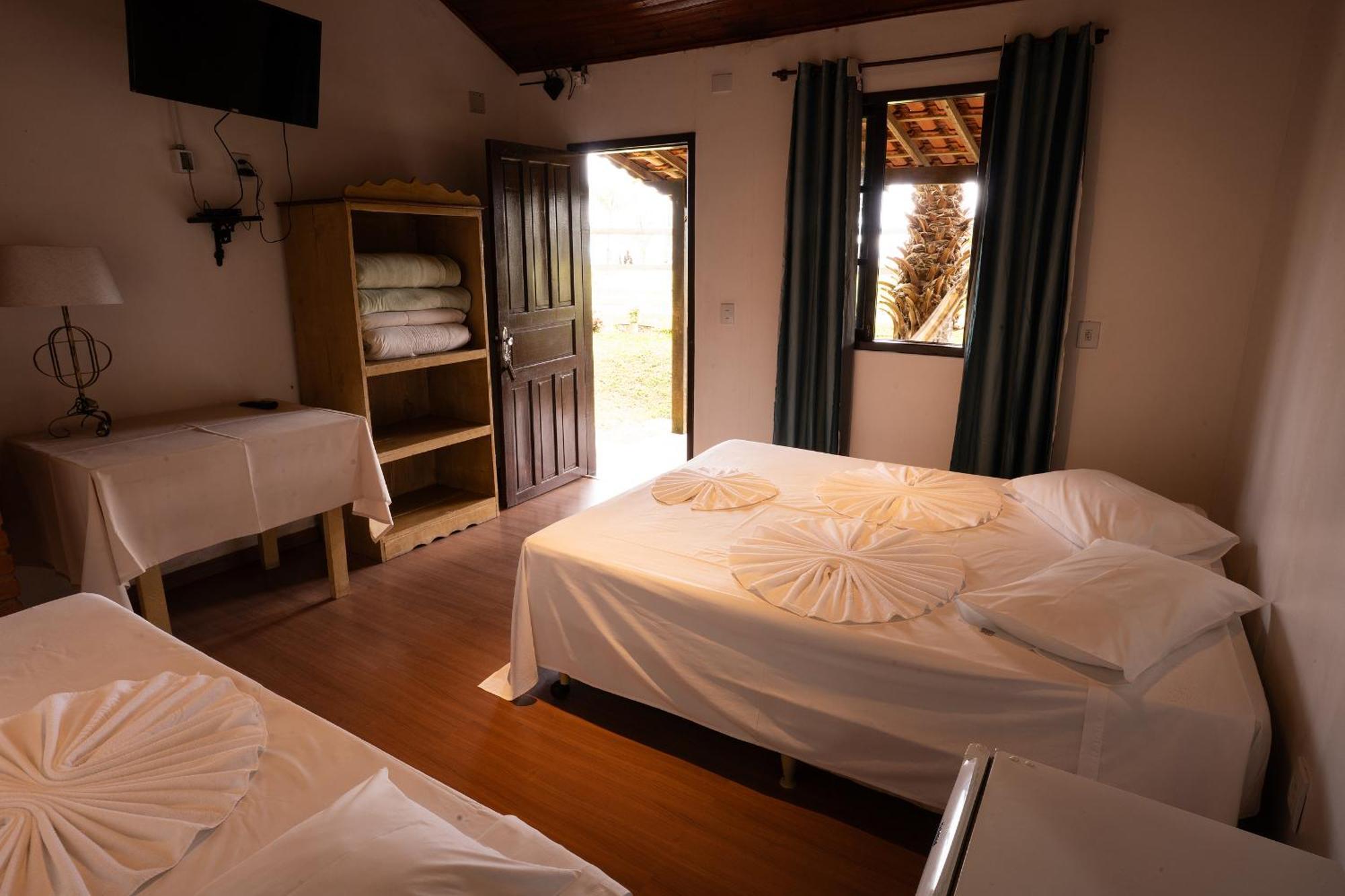 Hotel Alpha Ville Chales Консейсан-да-Ибитипока Экстерьер фото