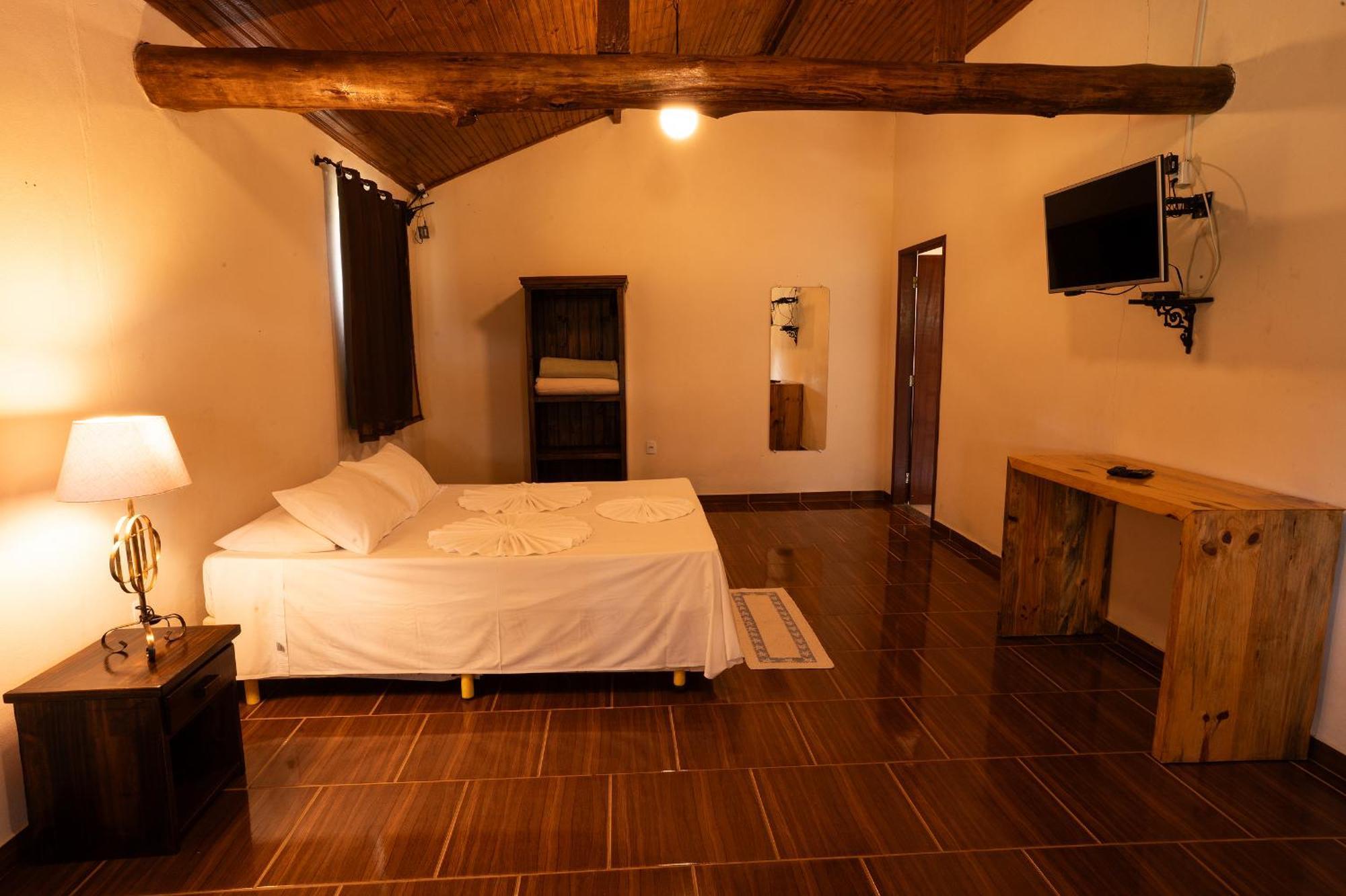 Hotel Alpha Ville Chales Консейсан-да-Ибитипока Экстерьер фото